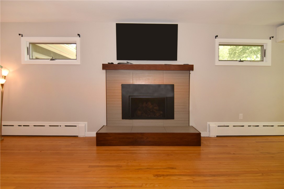 69 Diamond Hill Road Hopkinton, RI 02808 - Photo 5 of 46