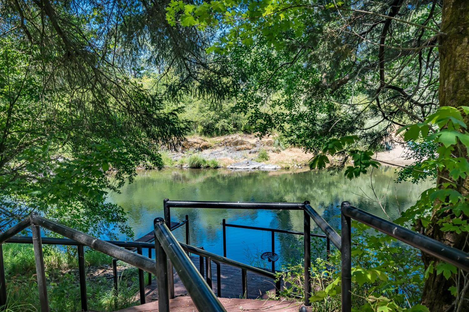 3903 Helms Road Grants Pass, OR 97527 - Photo 23 of 35 Additional Photo