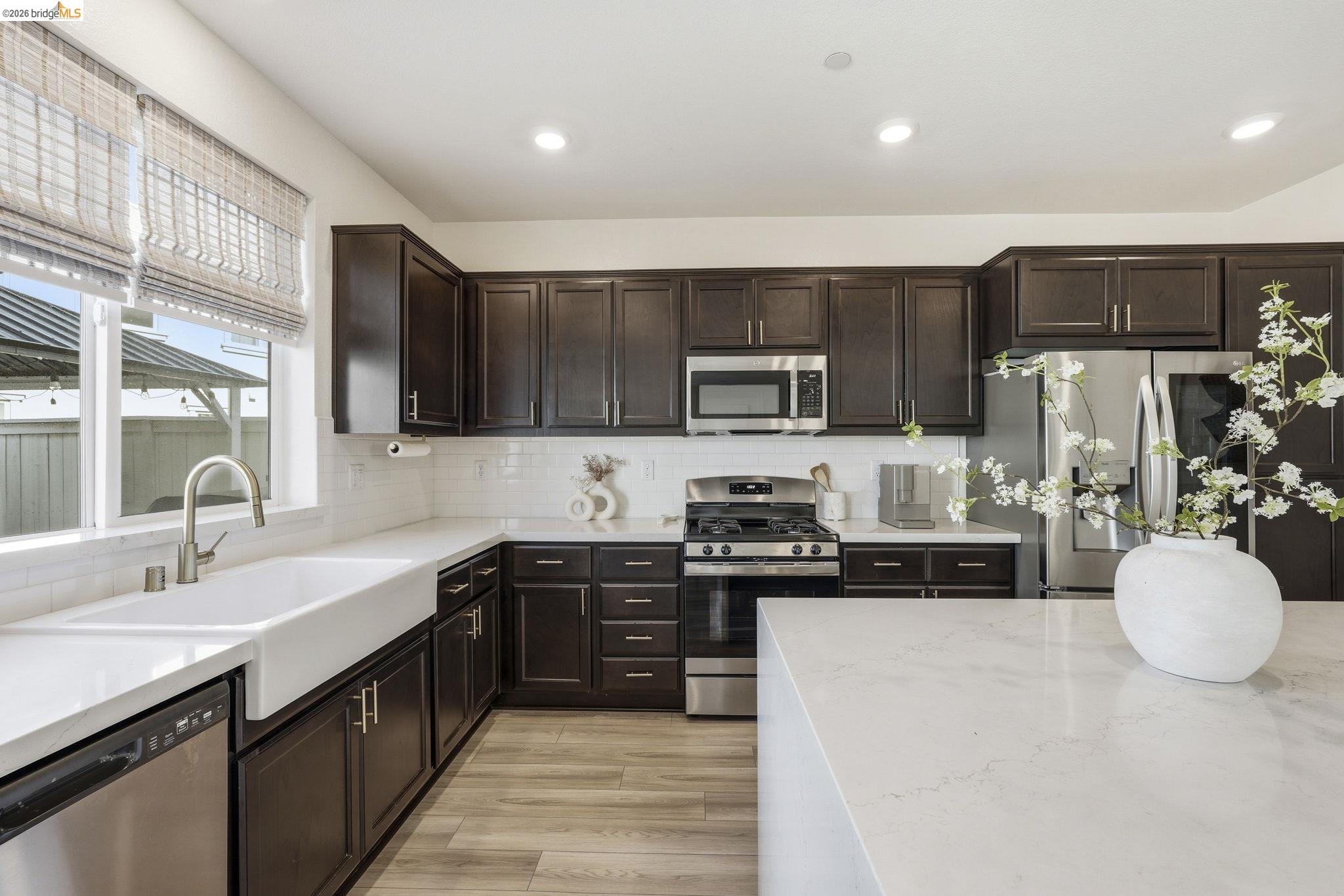 15929 Testarossa Street Lathrop, CA 95330 - Photo 4 of 40