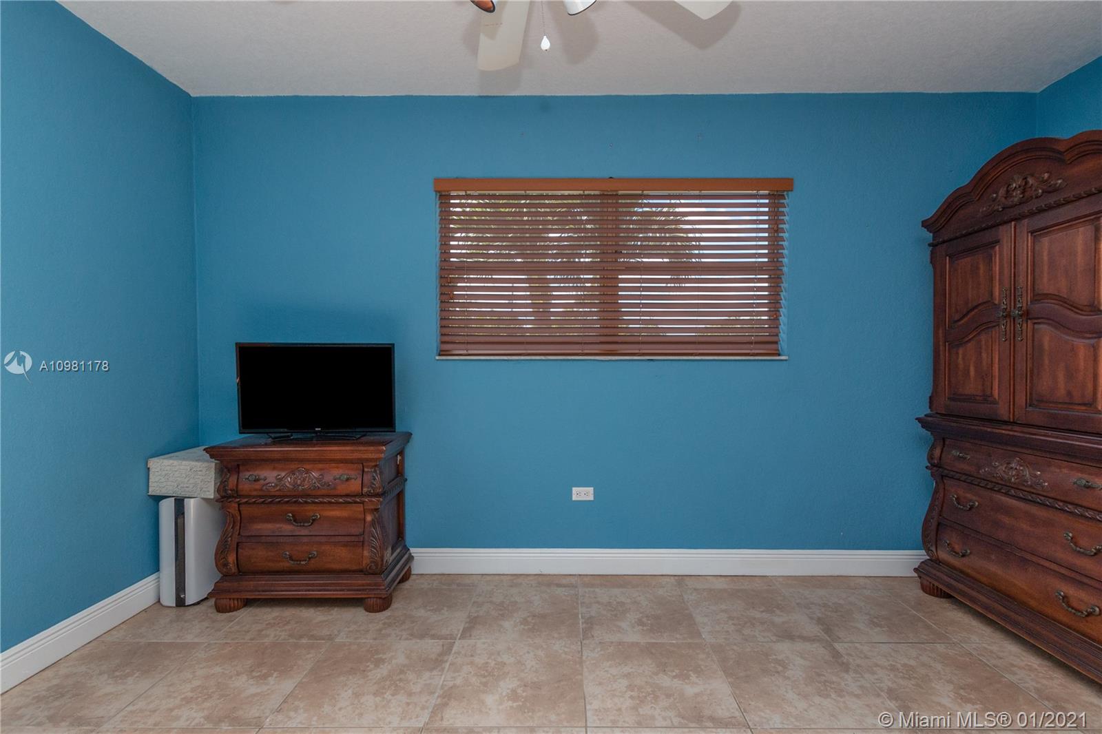 29421 Maine Road Homestead, FL 33033 - Photo 10 of 35