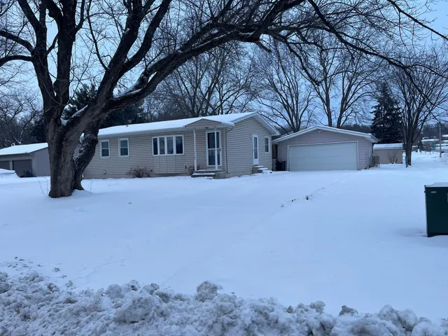 $259,900 | 2705 15th Street Southeast, Rochester, MN 55904