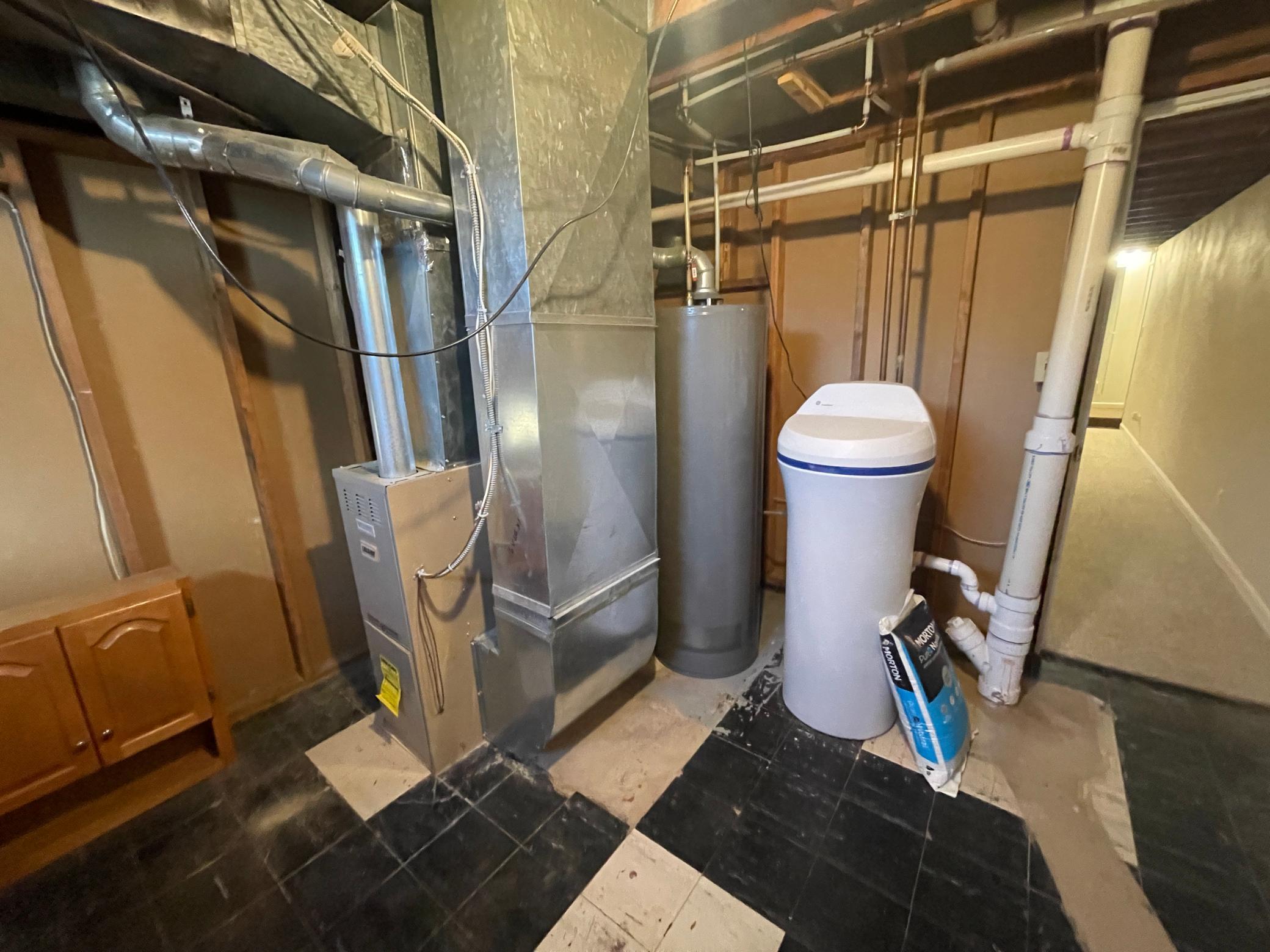 2705 15th Street Southeast Rochester, MN 55904 - Photo 15 of 18