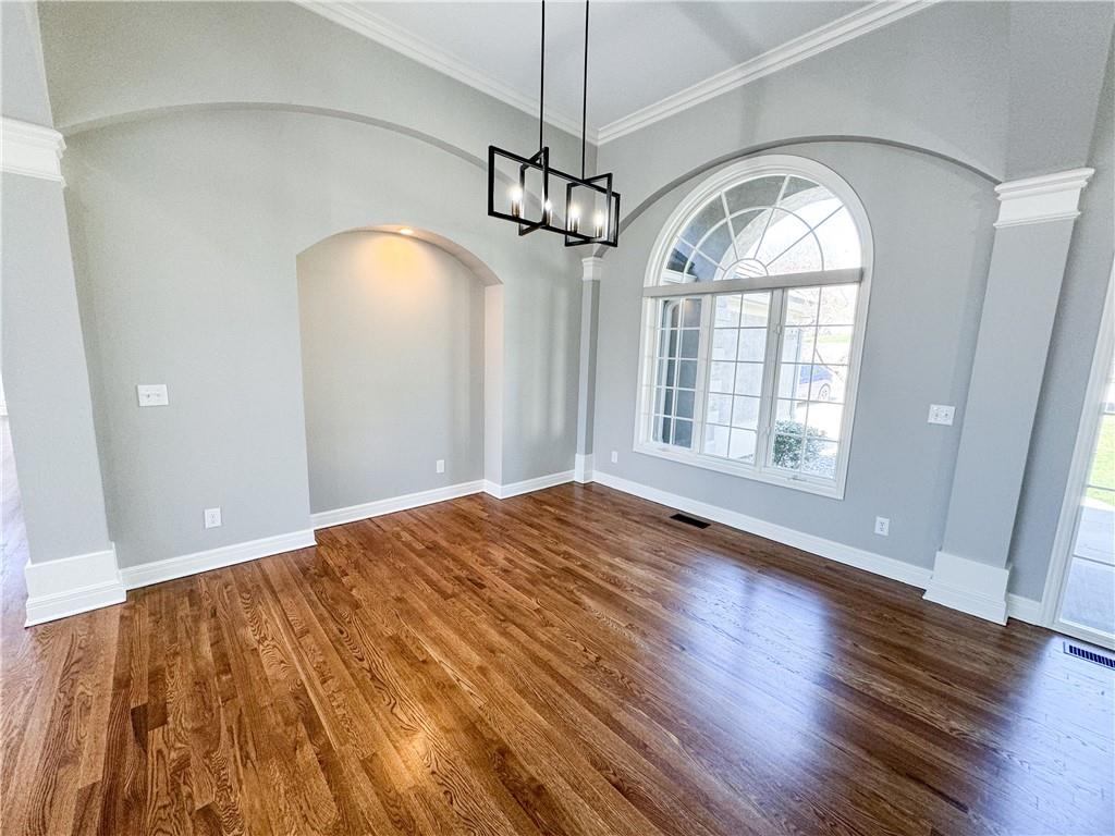 613 Northeast Persimmon Court Lee's Summit, MO 64064 - Photo 11 of 40