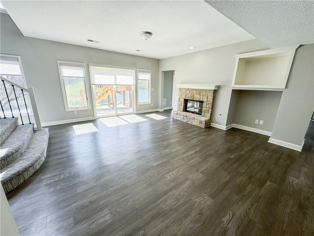 613 Northeast Persimmon Court Lee's Summit, MO 64064 - Photo 29 of 40