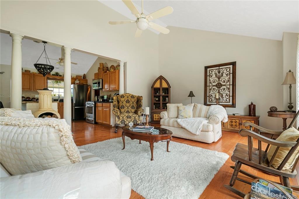 324 Quinn Road, Unit 7 Clover, SC 29710 - Photo 3 of 25 Gallery Image 3