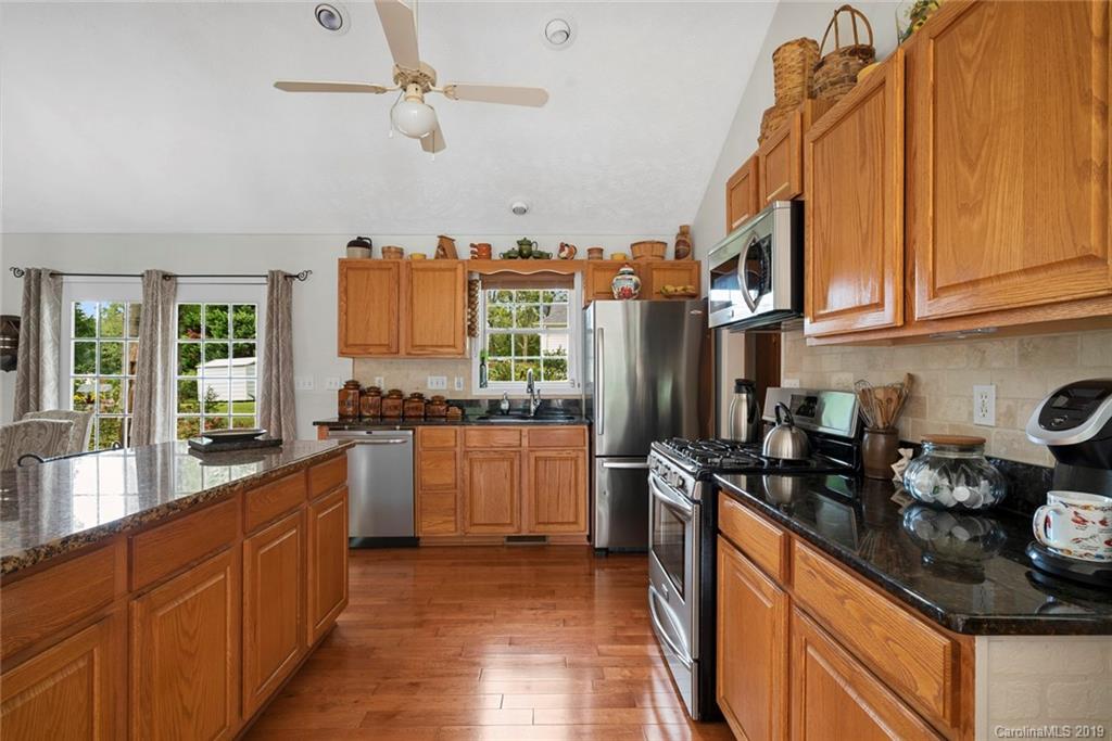 324 Quinn Road, Unit 7 Clover, SC 29710 - Photo 7 of 25 Gallery Image 7