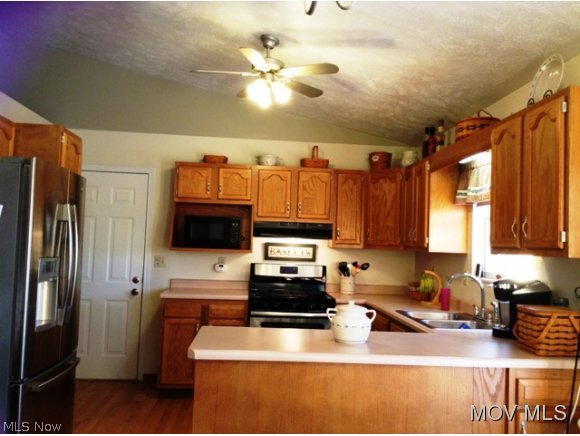 20 Rummer Road Marietta, OH 45750 - Photo 7 of 23 Kitchen