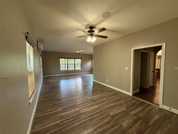 $4,000 | 2063 Apache Drive, Montgomery, TX 77316