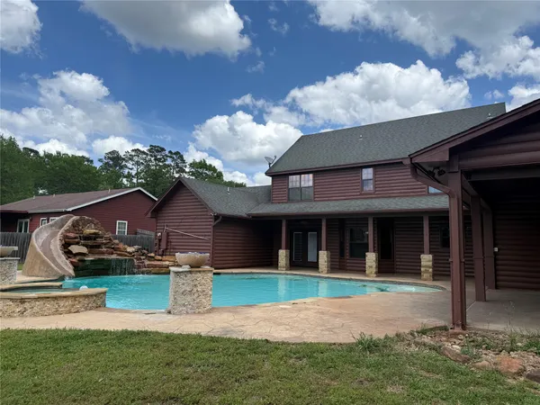 $4,000 | 2063 Apache Drive, Montgomery, TX 77316