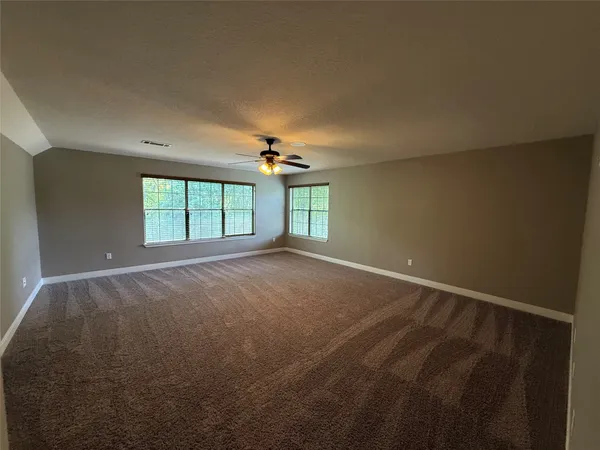 $4,000 | 2063 Apache Drive, Montgomery, TX 77316