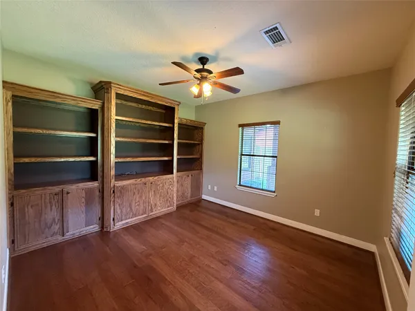 $4,000 | 2063 Apache Drive, Montgomery, TX 77316