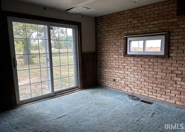 $42,400 | 9376 North 200th Road East, Farmersburg, IN 47850