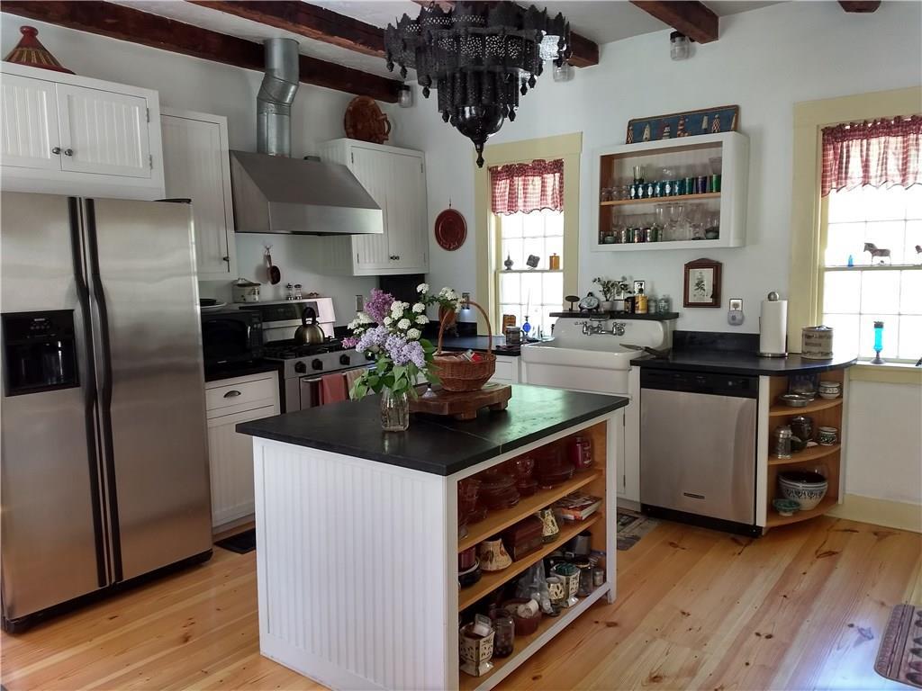444 Gray Road North Yarmouth, ME 04097 - Photo 2 of 31 Photo