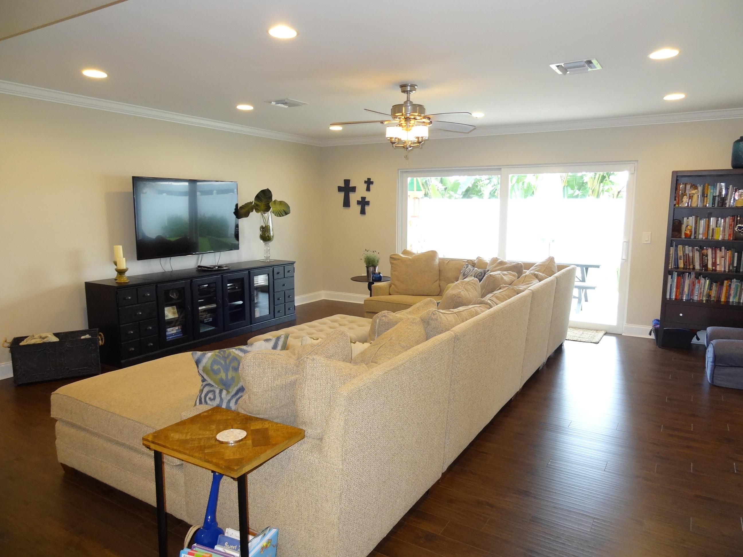 1126 Southwest 12th Street Boca Raton, FL 33486 - Photo 3 of 53 DSC05260