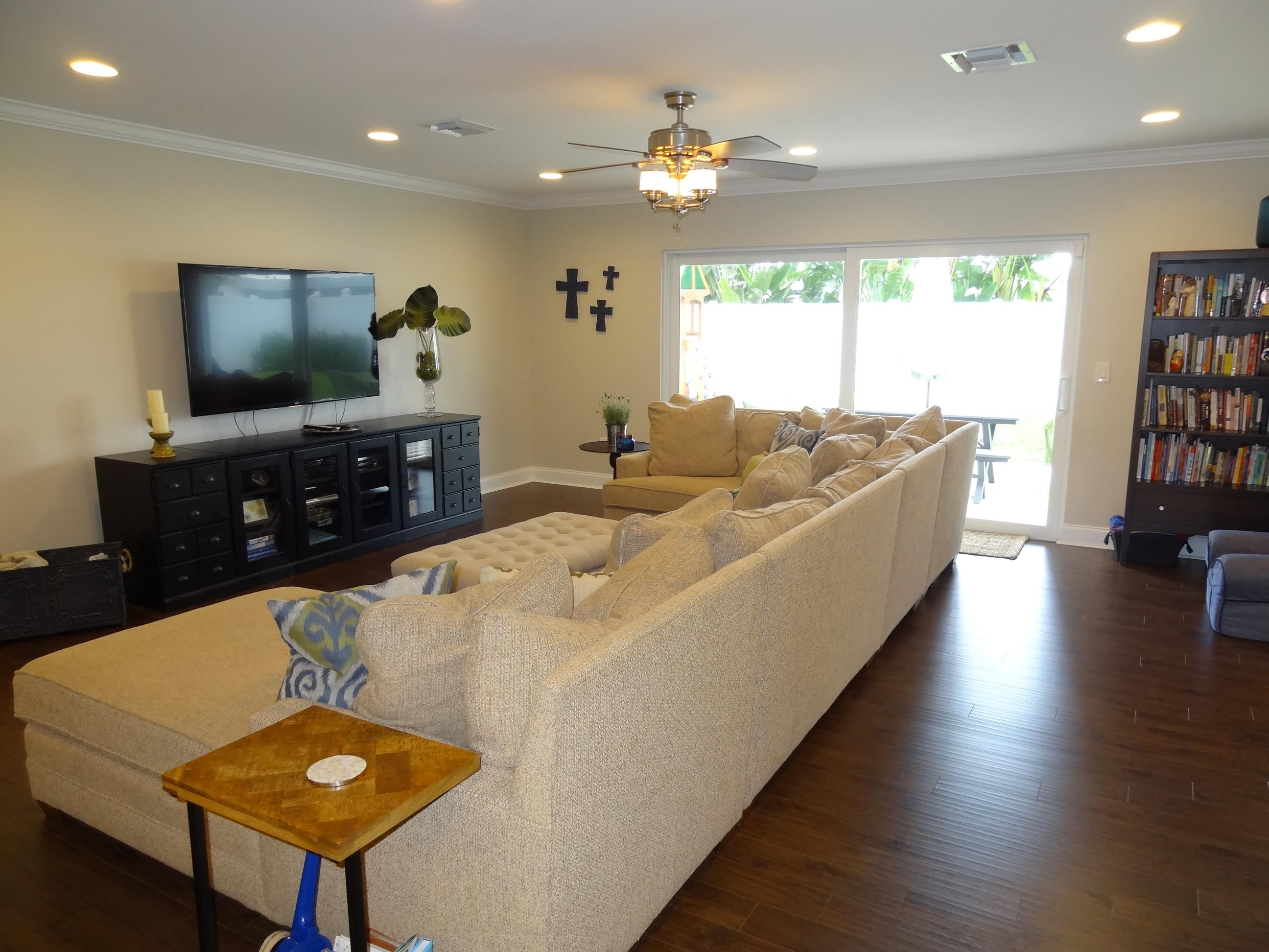 1126 Southwest 12th Street Boca Raton, FL 33486 - Photo 4 of 53 DSC05261