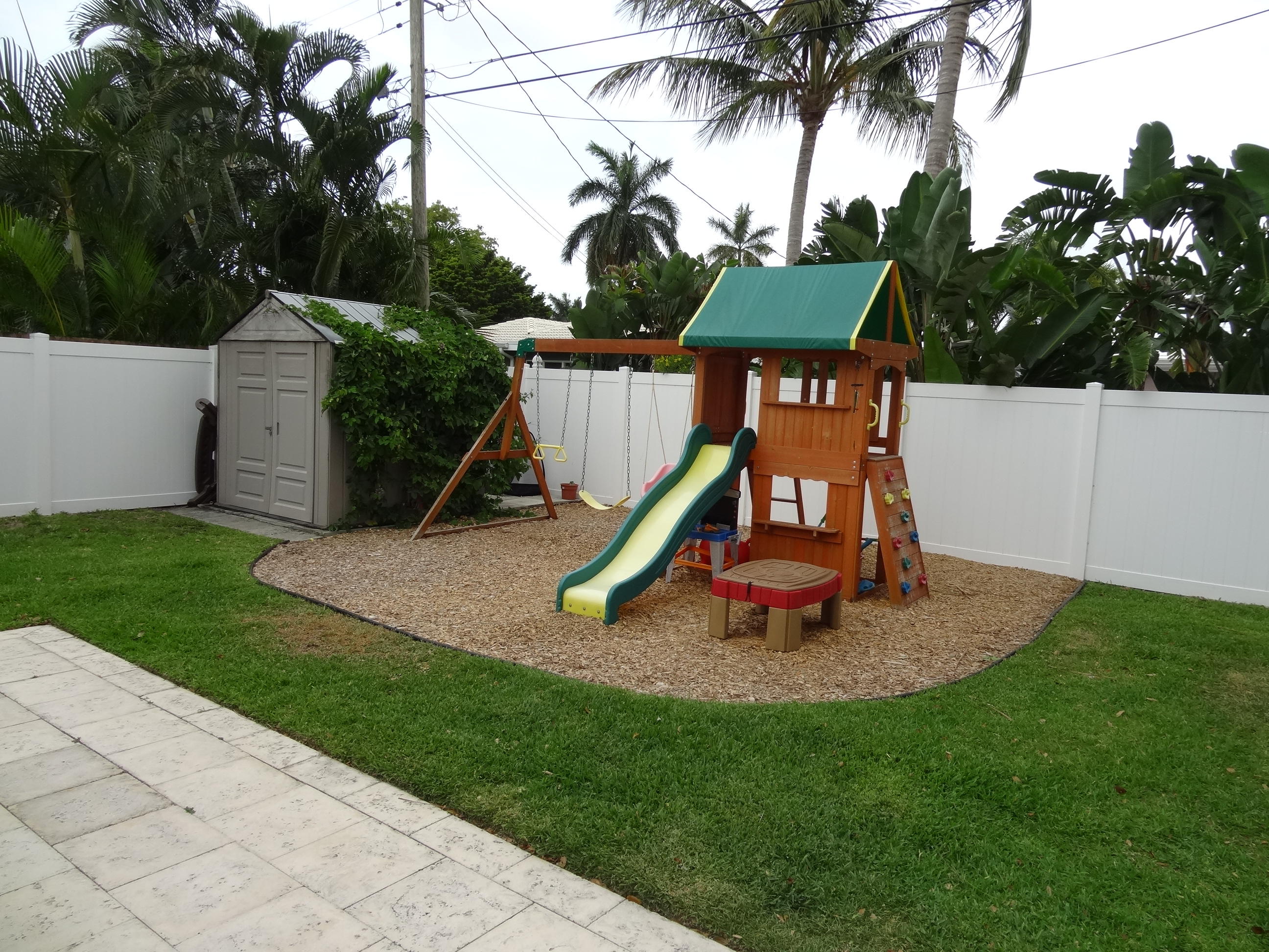 1126 Southwest 12th Street Boca Raton, FL 33486 - Photo 7 of 53 DSC05264