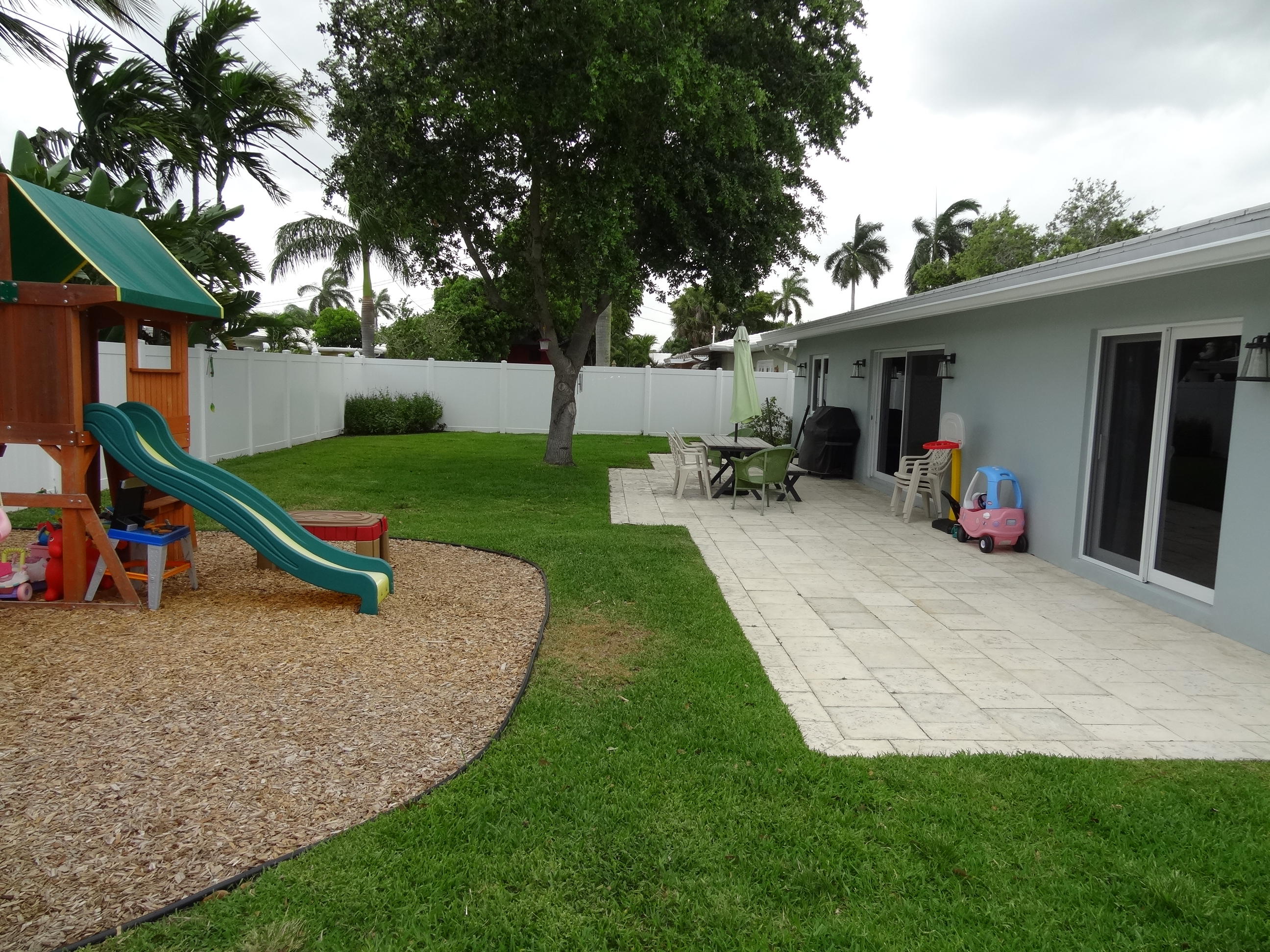 1126 Southwest 12th Street Boca Raton, FL 33486 - Photo 9 of 53 DSC05266