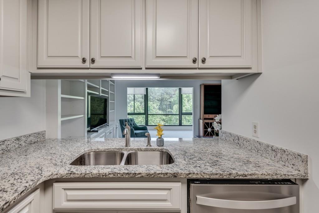 1800 Clairmont Lake, Unit A623 Decatur, GA 30033 - Photo 13 of 33