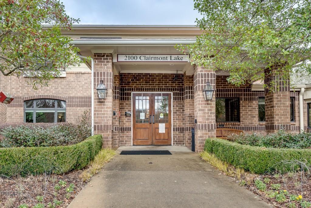 1800 Clairmont Lake, Unit A623 Decatur, GA 30033 - Photo 3 of 33