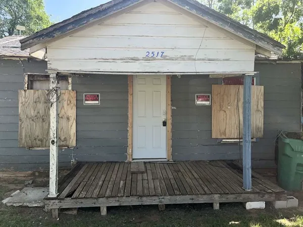 $29,800 | 2517 Bowie Street, Vernon, TX 76384