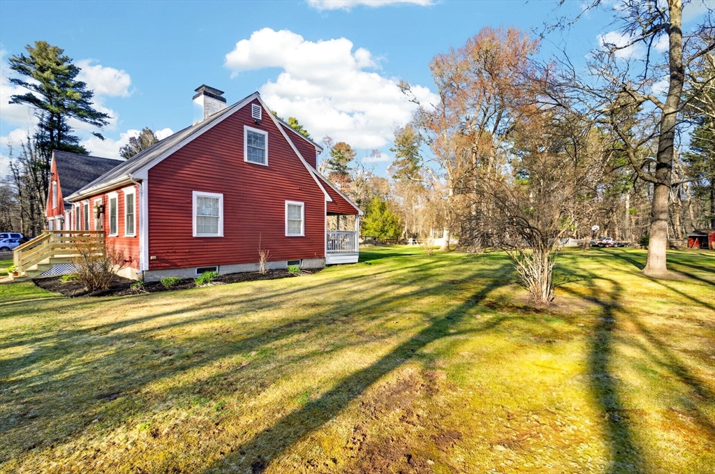 358 Marion Road Middleboro, MA 02346 - Photo 5 of 42 Gallery Image 5