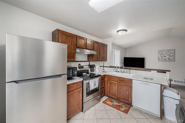 $369,500 | 17885 East Bethany Place, Aurora, CO 80013
