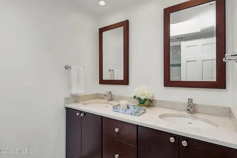 $3,250,000 | 32 Welwyn Road, Riverside, CT 06878