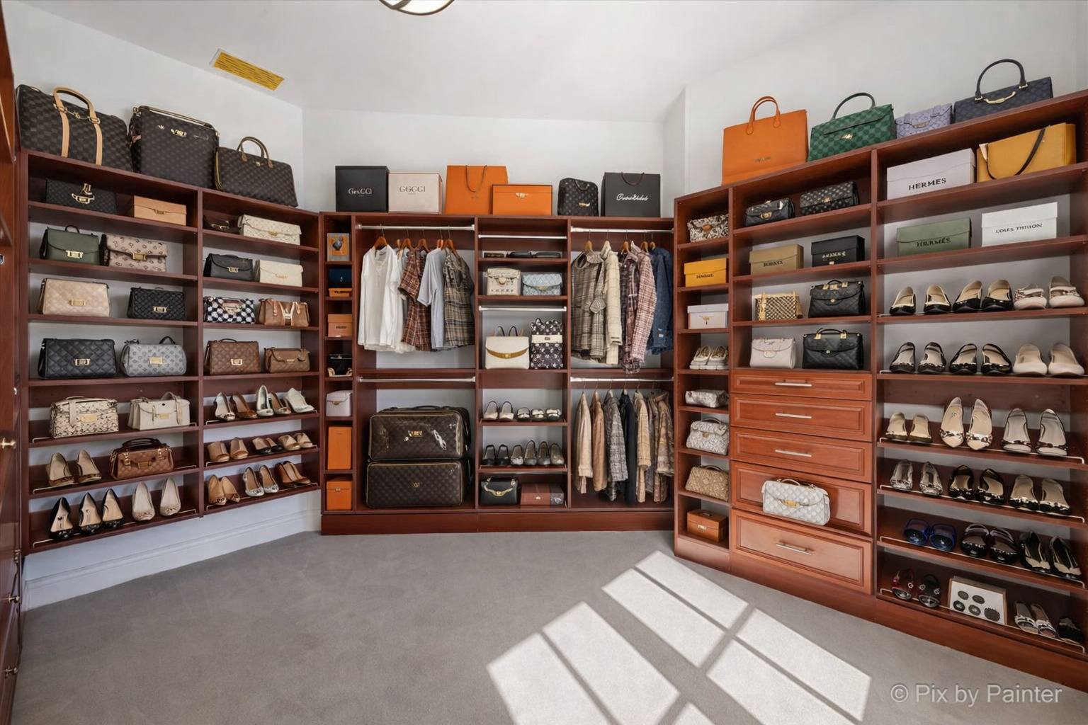 27 West Onwentsia Road Lake Forest, IL 60045 - Photo 52 of 73 a view of store room with racks