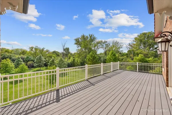 $2,750,000 | 27 West Onwentsia Road, Lake Forest, IL 60045