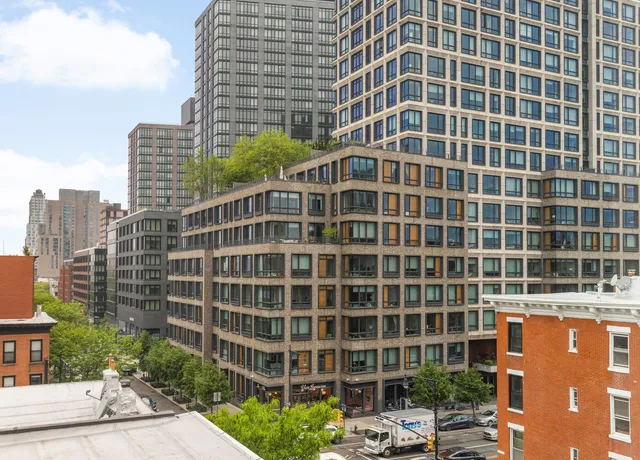 $1,775,000 | 684 Dean Street, Unit 2 | Prospect Heights