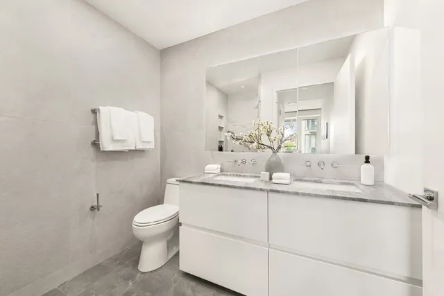 $1,775,000 | 684 Dean Street, Unit 2 | Prospect Heights