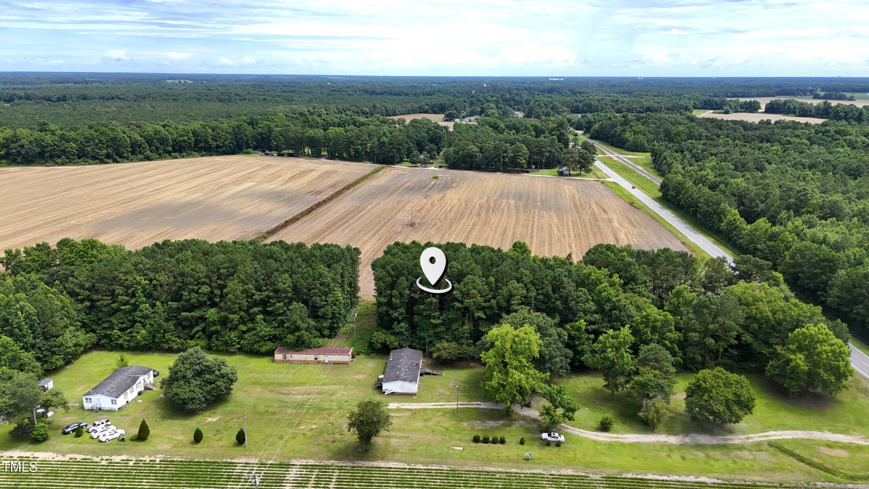 1620 Highway 50 Faison, NC 28341 - Photo 2 of 10 an aerial view of a house