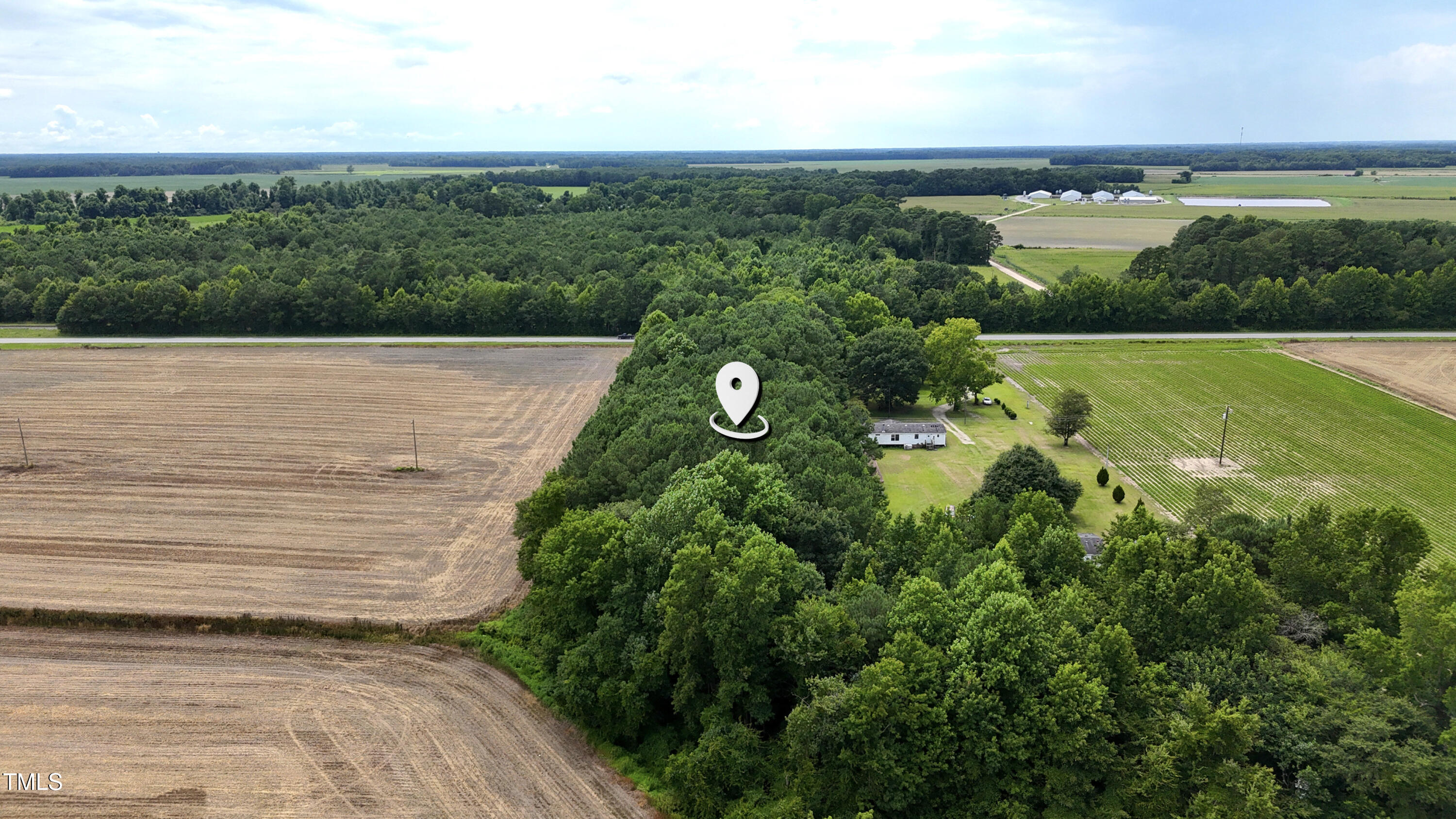 1620 Highway 50 Faison, NC 28341 - Photo 4 of 10 a view of a lake with a yard