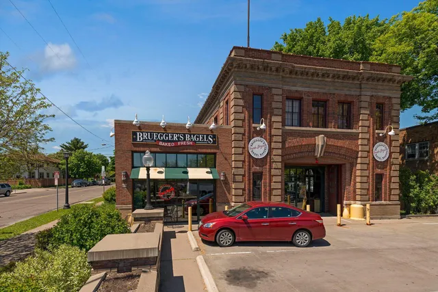 $599,900 | 4536 Grand Avenue South, Minneapolis, MN 55419