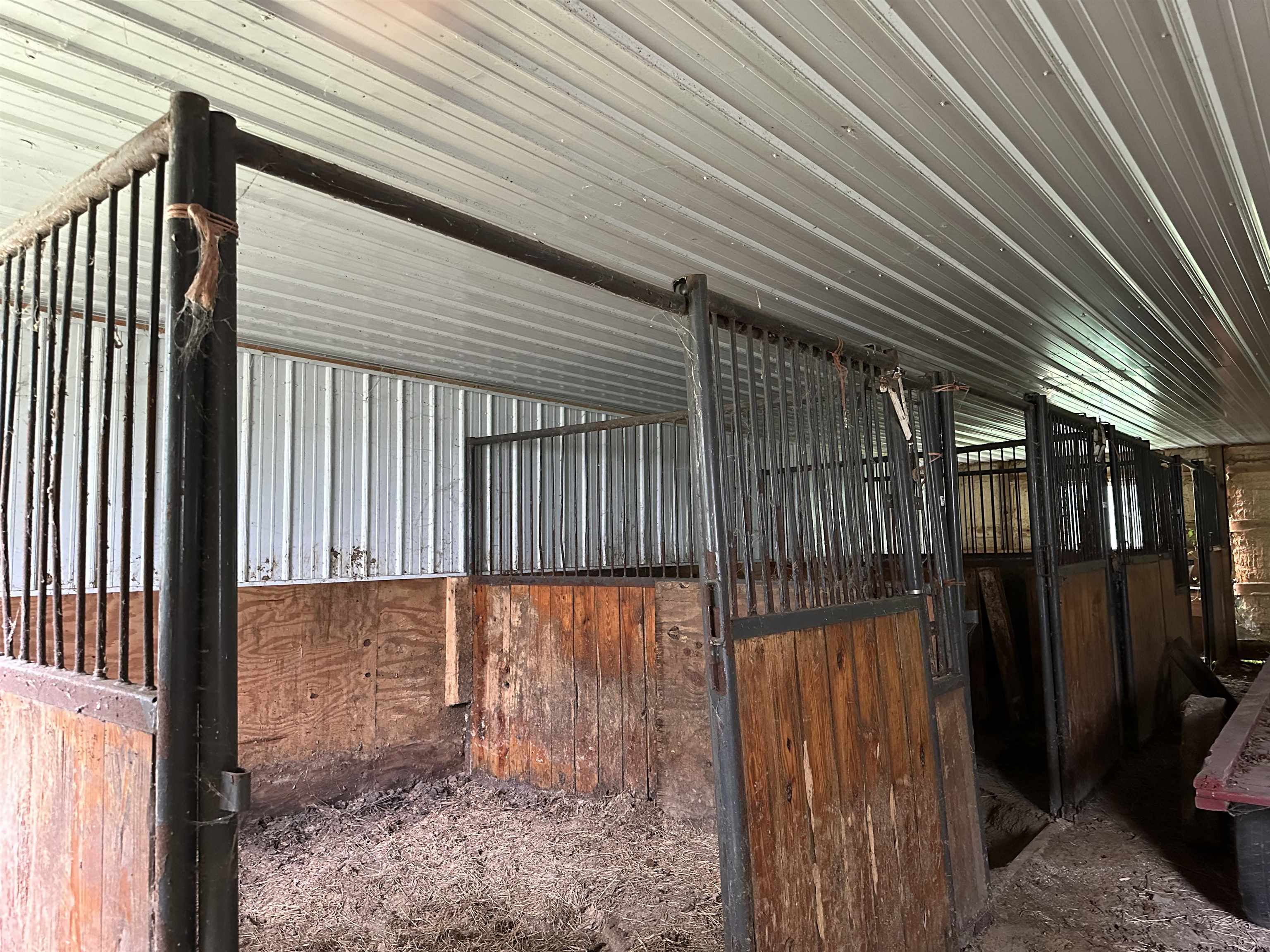 21040 Smit Road Morrison, IL 61270 - Photo 13 of 16 a view of a backyard