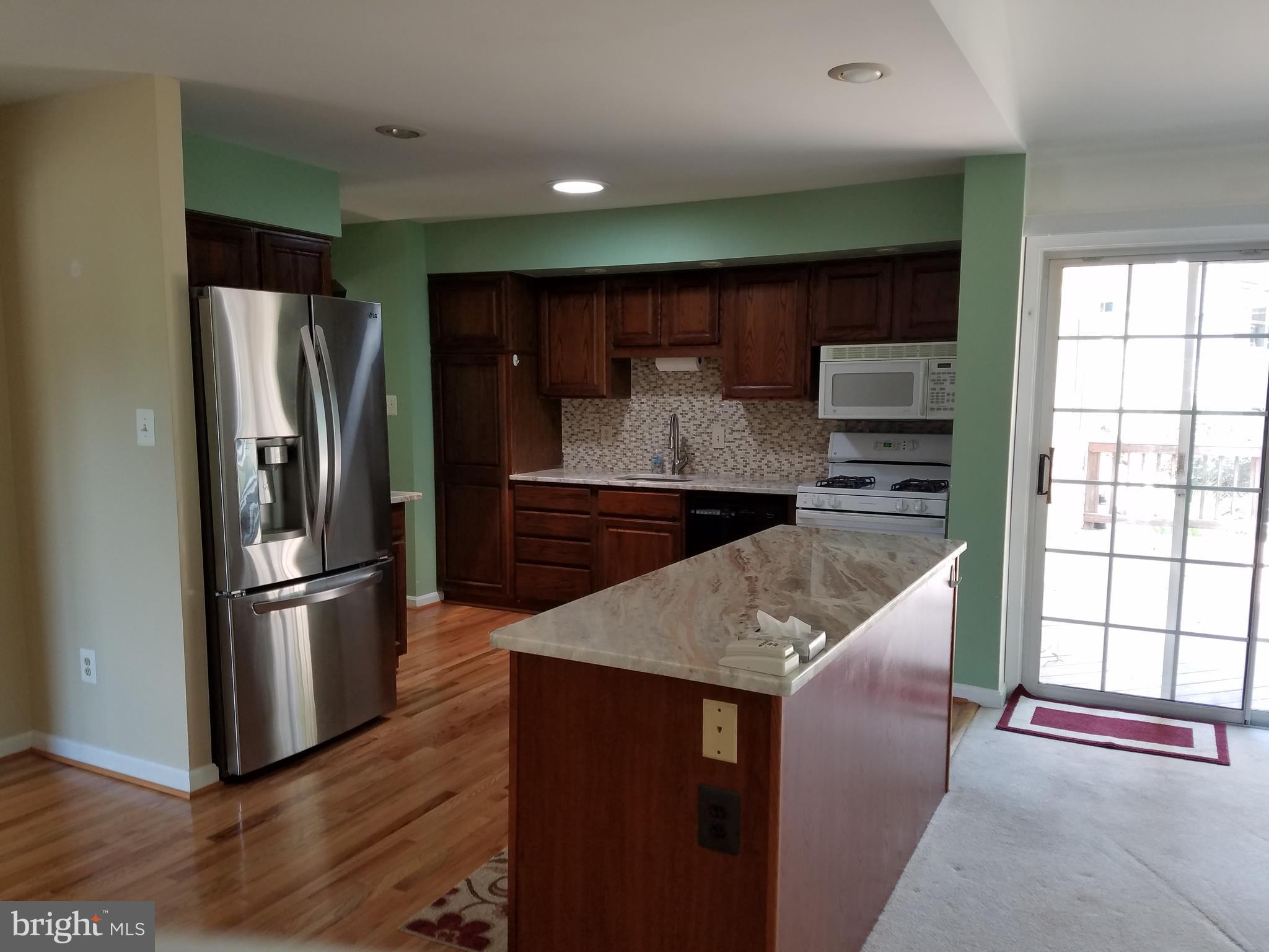 10004 Botsford Road Manassas, VA 20109 - Photo 7 of 20 Kitchen