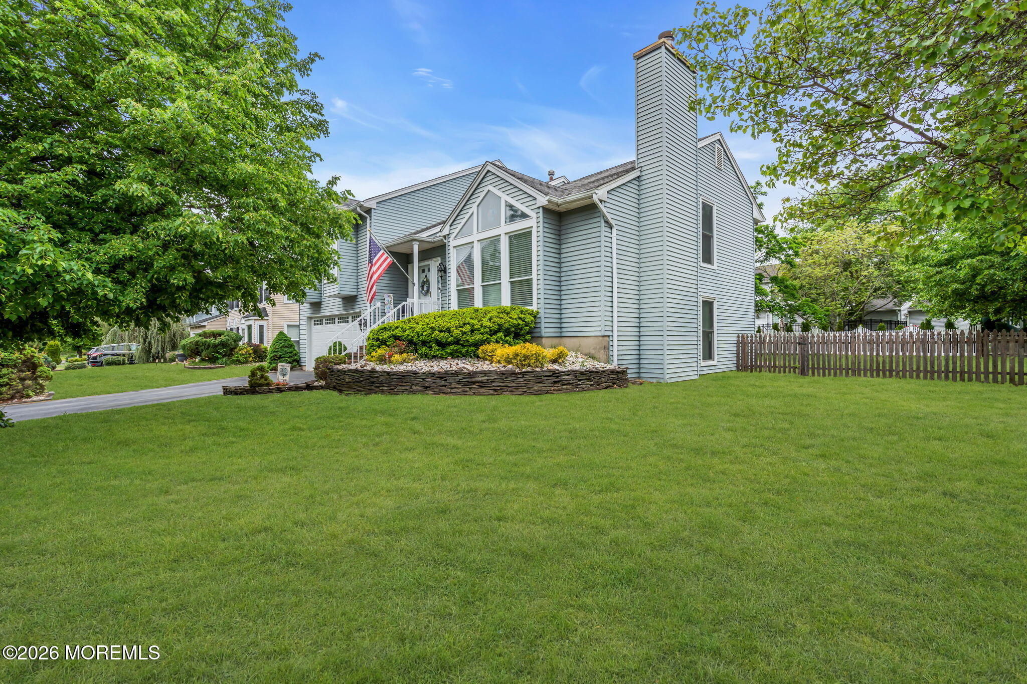 26 Sweet Gum Road Howell, NJ 07731 - Photo 4 of 35 45-web-or-mls-DSC04953-1