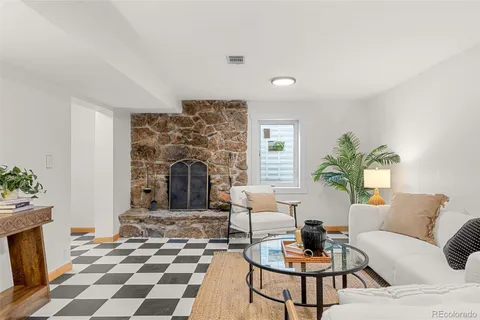 $1,199,990 | 2101 Arapahoe Street, Golden, CO 80401