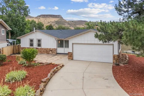 $1,199,990 | 2101 Arapahoe Street, Golden, CO 80401