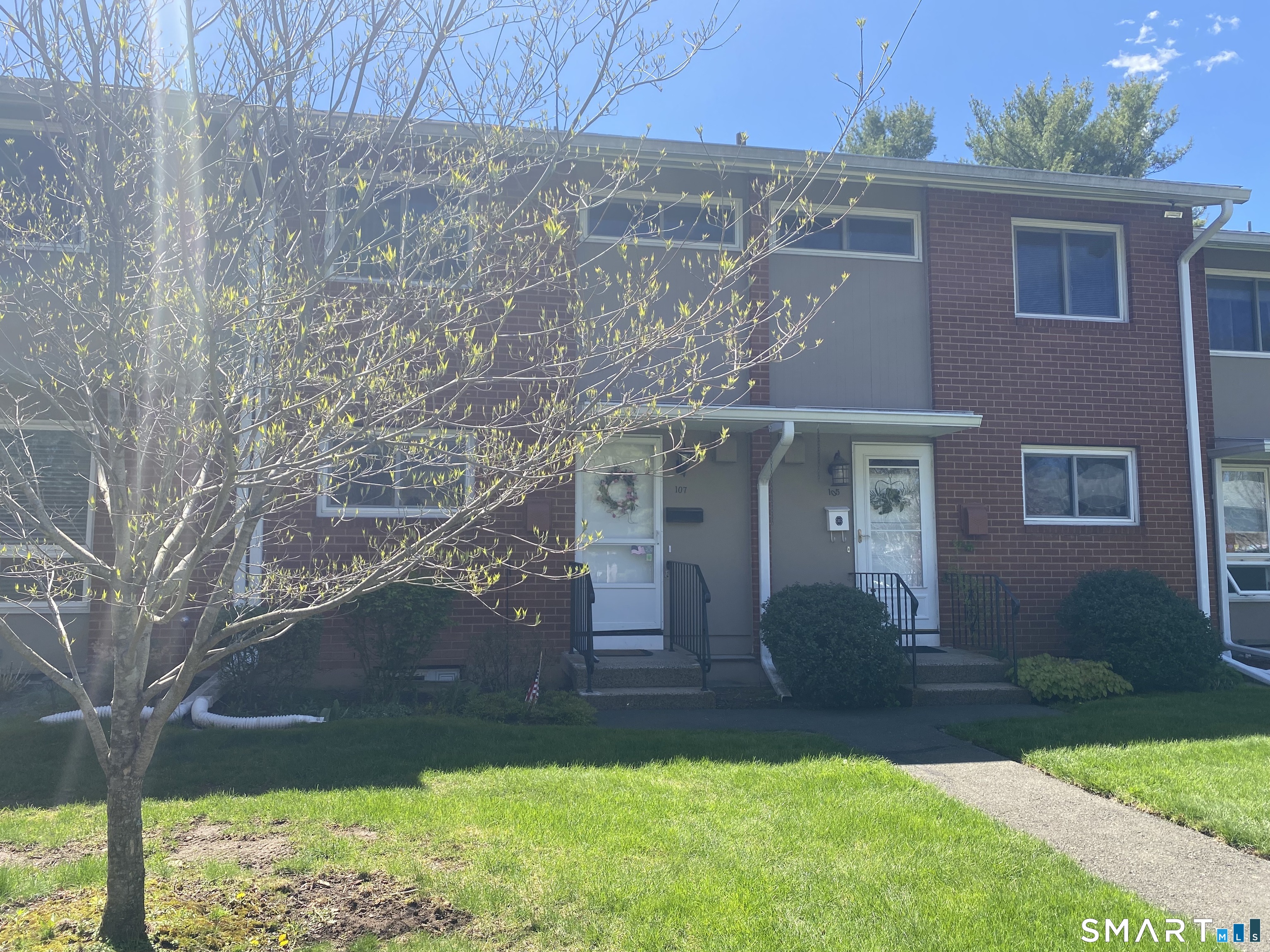 107 Centerbrook Road Hamden, CT 06518 - Photo 1 of 20