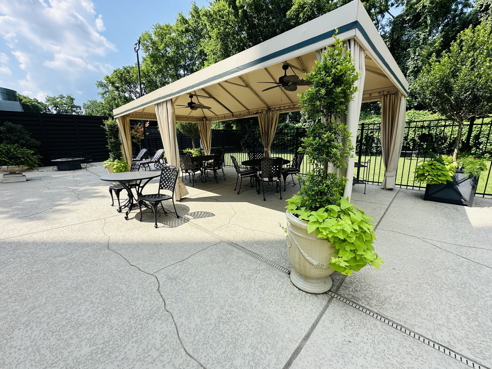4215 Harding Pike, Unit 903 Nashville, TN 37205 - Photo 57 of 65