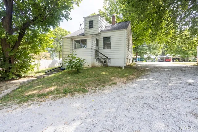 $110,000 | 22 Terrace Drive, Belleville, IL 62223