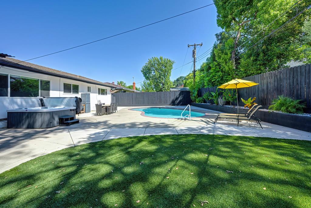 4404 Rollingrock Way Carmichael, CA 95608 - Photo 35 of 45