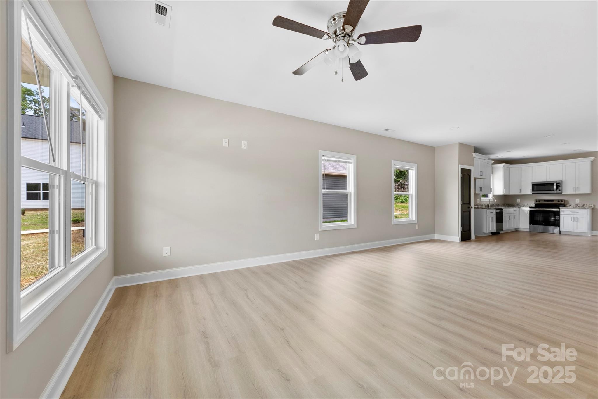 213 Benfield Road Kings Mountain, NC 28086 - Photo 3 of 25 Gallery Image 3