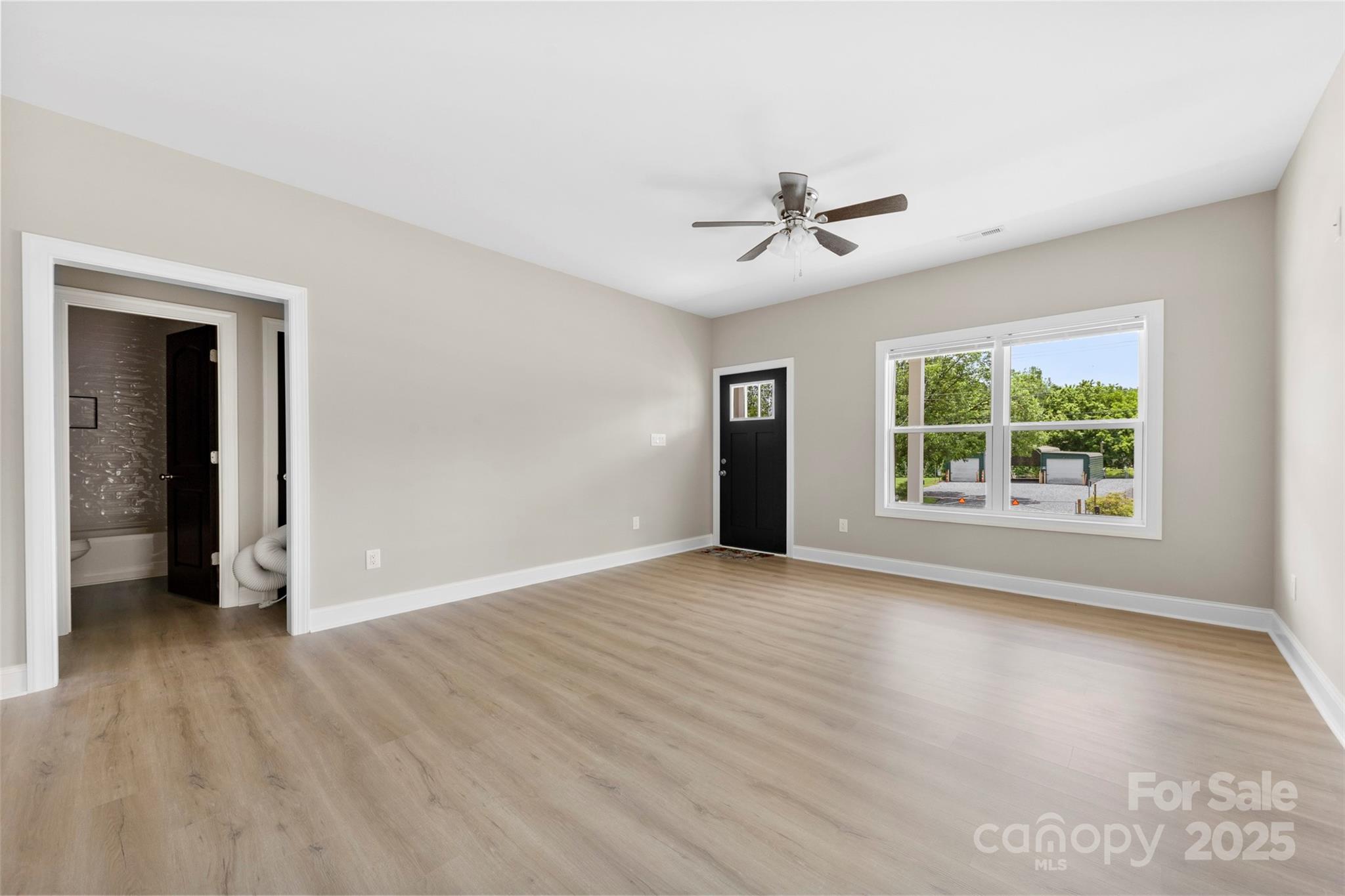 213 Benfield Road Kings Mountain, NC 28086 - Photo 5 of 25 Gallery Image 5
