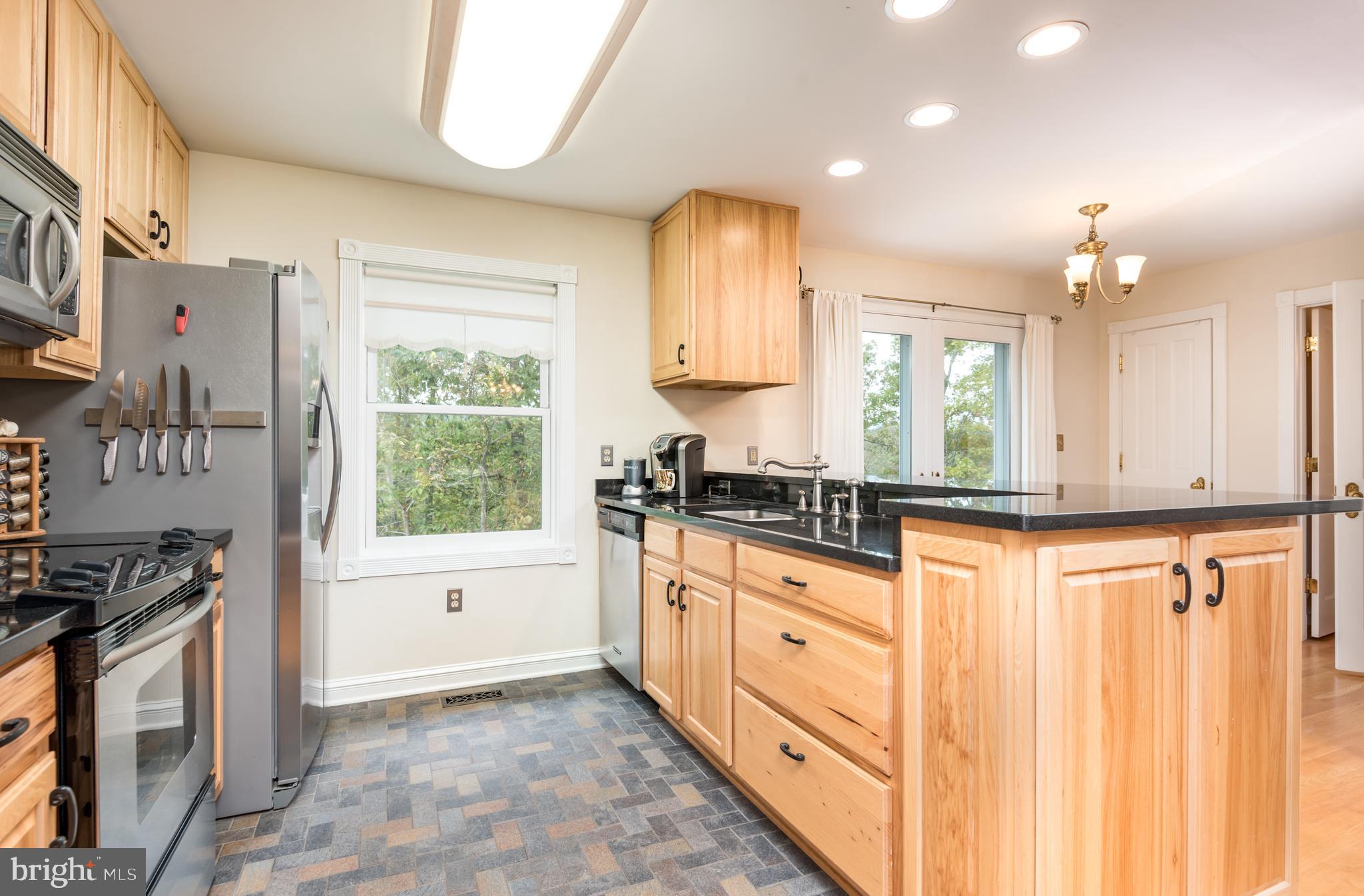 6217 Wilson Road Marshall, VA 20115 - Photo 29 of 38 Custom Tile