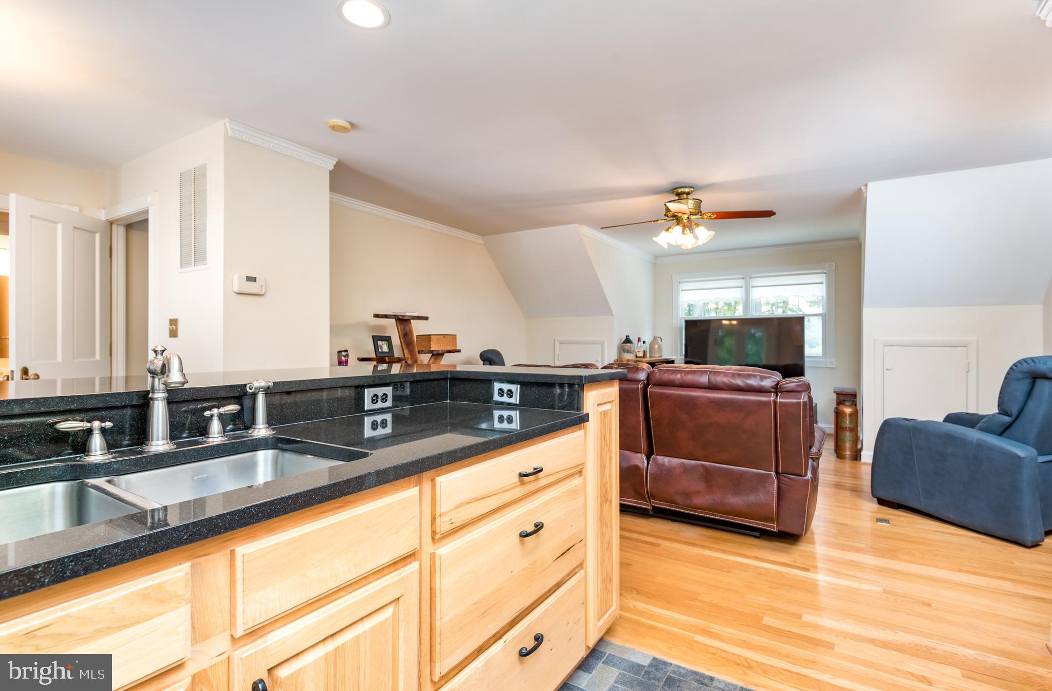 6217 Wilson Road Marshall, VA 20115 - Photo 30 of 38 Granite Countertops