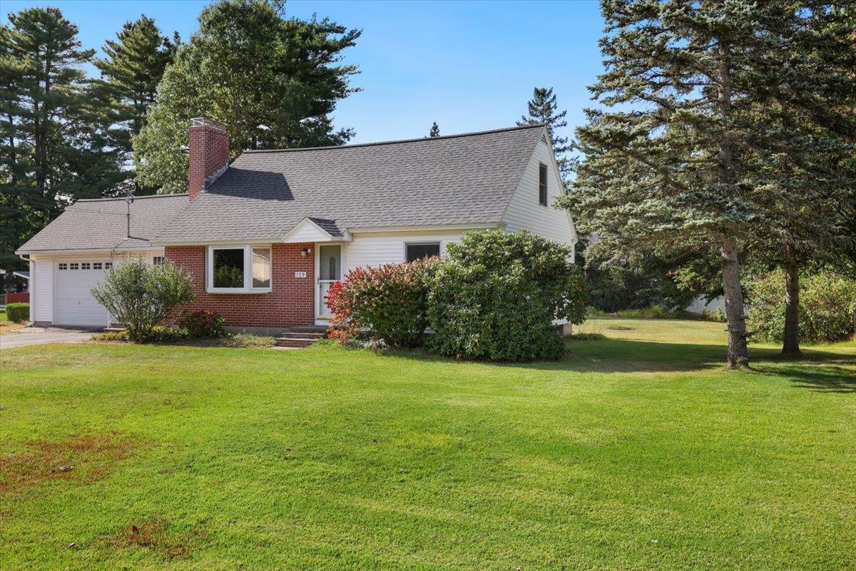 159 East Dunstable Road Nashua, NH 03062 - Photo 1 of 23