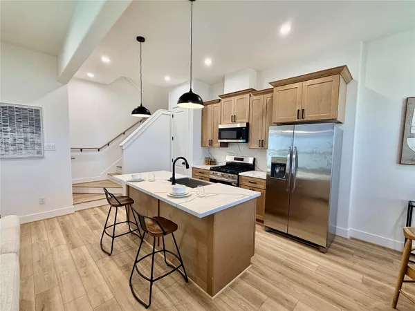 $2,395 | 5922 Cebra Street, Houston, TX 77091