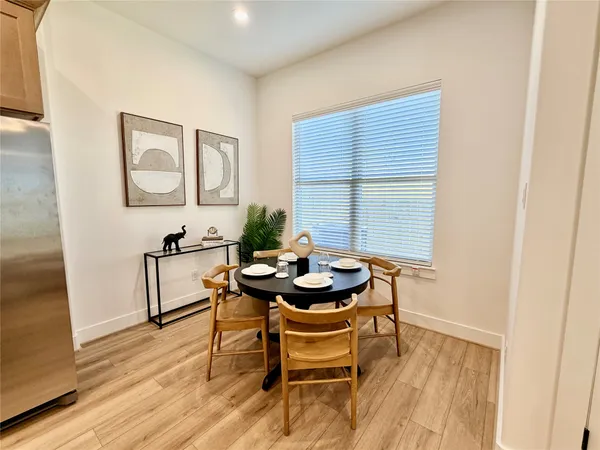 $2,395 | 5922 Cebra Street, Houston, TX 77091